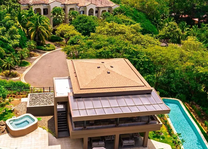 Naumi N551 | High Floor In Playas Del Coco + Pools & Club Holiday home Sardinal (Guanacaste)