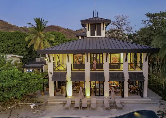 Holiday home Naumi N551 | High Floor In Playas Del Coco + Pools & Club